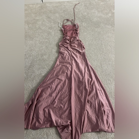 Small La Scala pink long gown with straps on back - Picture 3 of 5